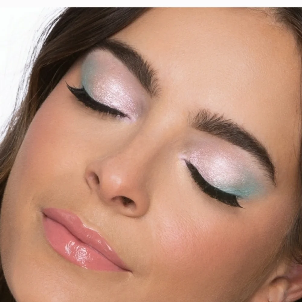 Too Faced LE Too Femme Ethereal Palette NIB NEW IN BOX - Picture 7 of 9